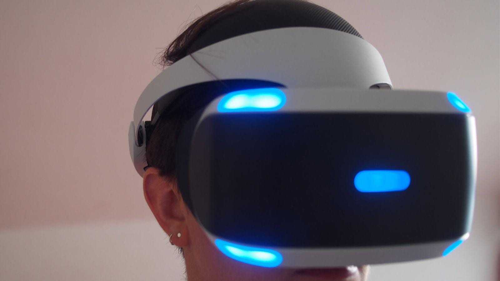 Обзор Sony PlayStation VR: реальная виртуальность (gallery 1475619641 ps vr 14)