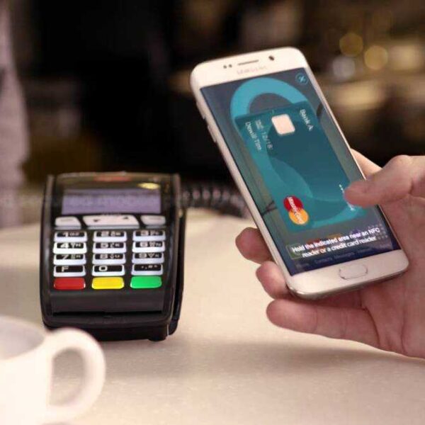 Samsung Pay теперь доступен клиентам Сбербанка (maxresdefaultf33f)