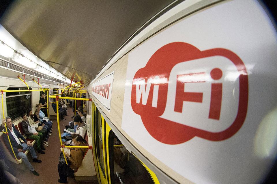 В метро Санкт-Петербурга запустили Wi-Fi (mobile high 1gg4)