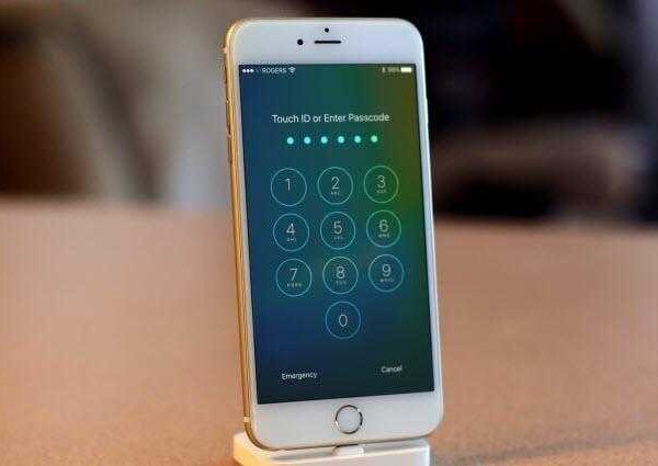 Уязвимость в iOS 12 позволяет хакерам видеть контакты и фотографии (unlock iphone screen lock)
