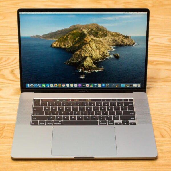 Россияне получили возможность купить 16-дюймовый MacBook Pro (38 macbook pro 16 inch14124231)