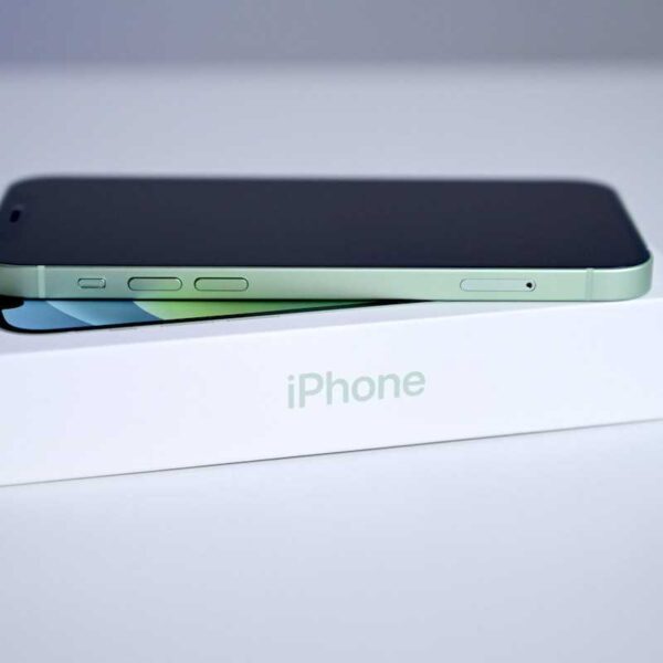Apple заставили добавить зарядное устройство к iPhone в Сан-Пауло (39129 74823 50521595701 8e554b6d56 k1 xl)