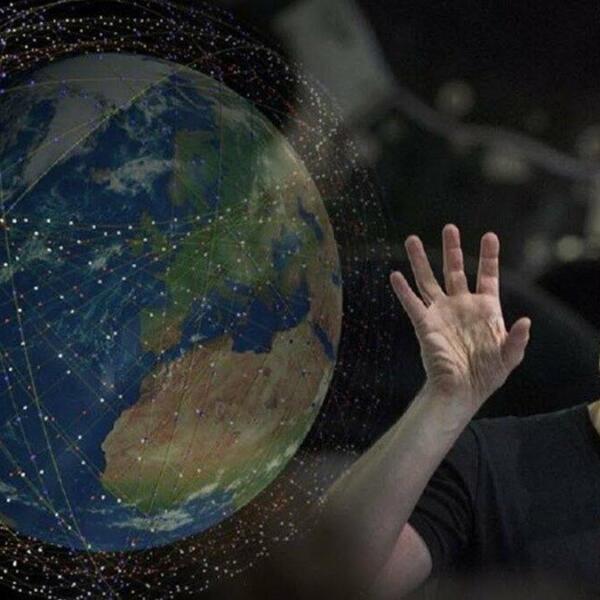 Илон Маск расскажет на MWC 2021 о Starlink (file3168)