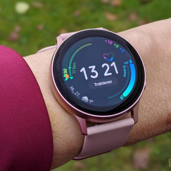 Samsung Galaxy Watch 4 все-таки не получит Google Assistant