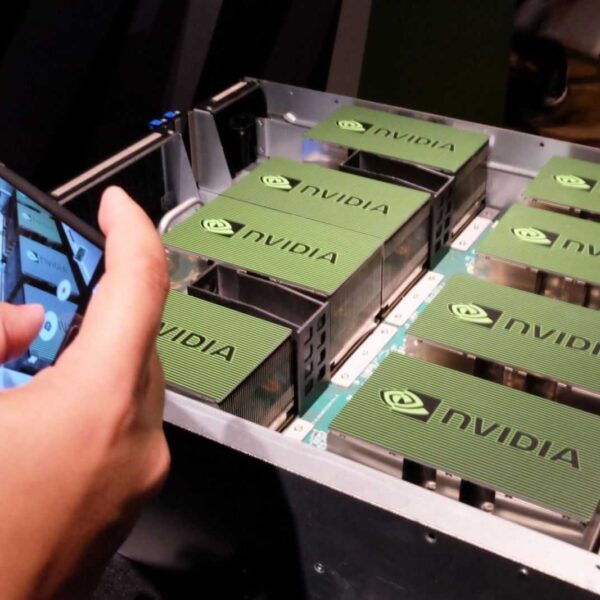 Суперкомпьютер NVIDIA DGX-1 для ИИ доступен в России (103683926 GettyImages 535749228)