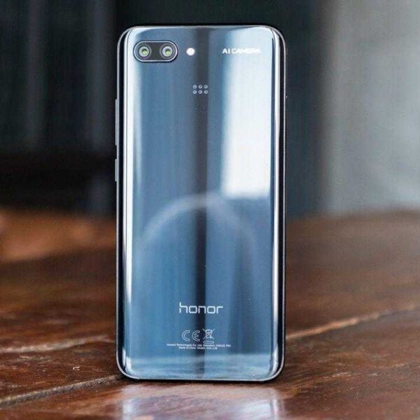 Honor 10 получат новую систему автоматической интеллектуальной стабилизации изображения AIS (21 zadnyaya panel Honor 10)