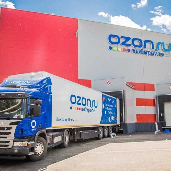 Ozon запустит сервис по доставке еды (ozonru)