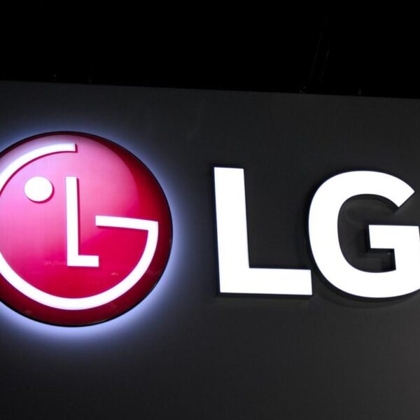 Новые телевизоры LG получат загнутые экраны (lg logo)