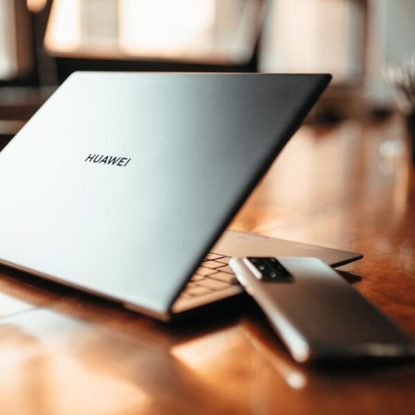 Ноутбуки Huawei MateBook 13 и MateBook X Pro поступили в продажу в России (upload 1m2a2006 pic4 zoom 1500x1500 98038)