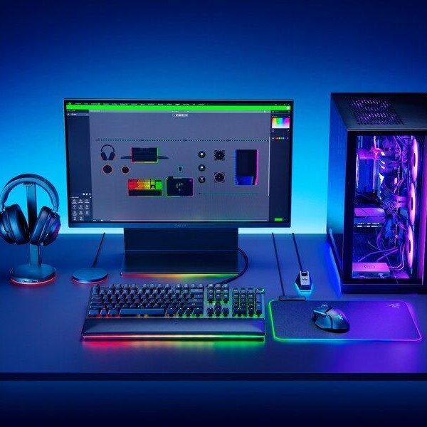 Razer добавляет Chroma RGB на ПК с новыми аксессуарами (razer chromargb 2020 hero)