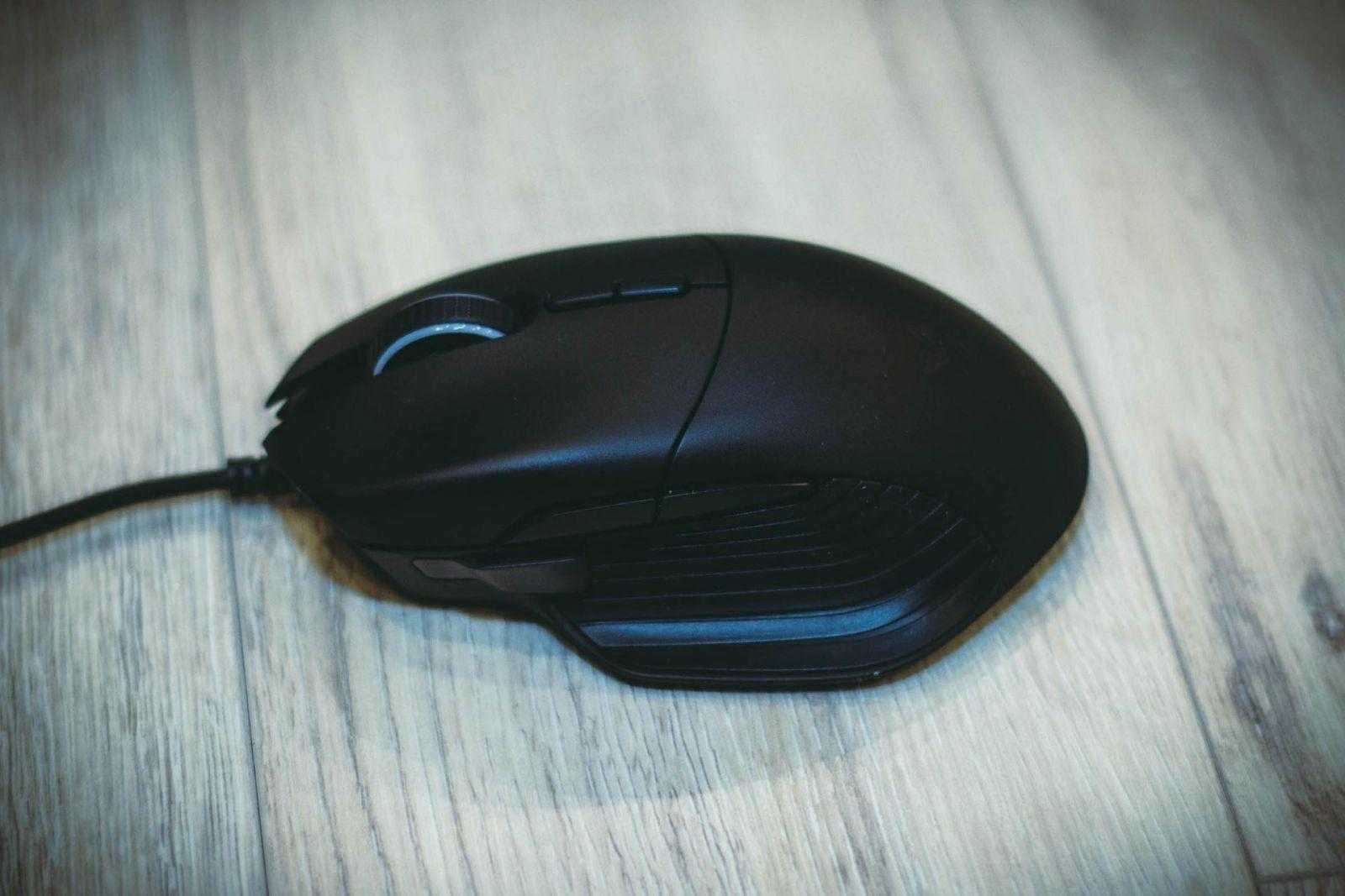 Обзор Razer Basilisk. Твои правила игры Обзор Razer Basilisk. Твои правила игры