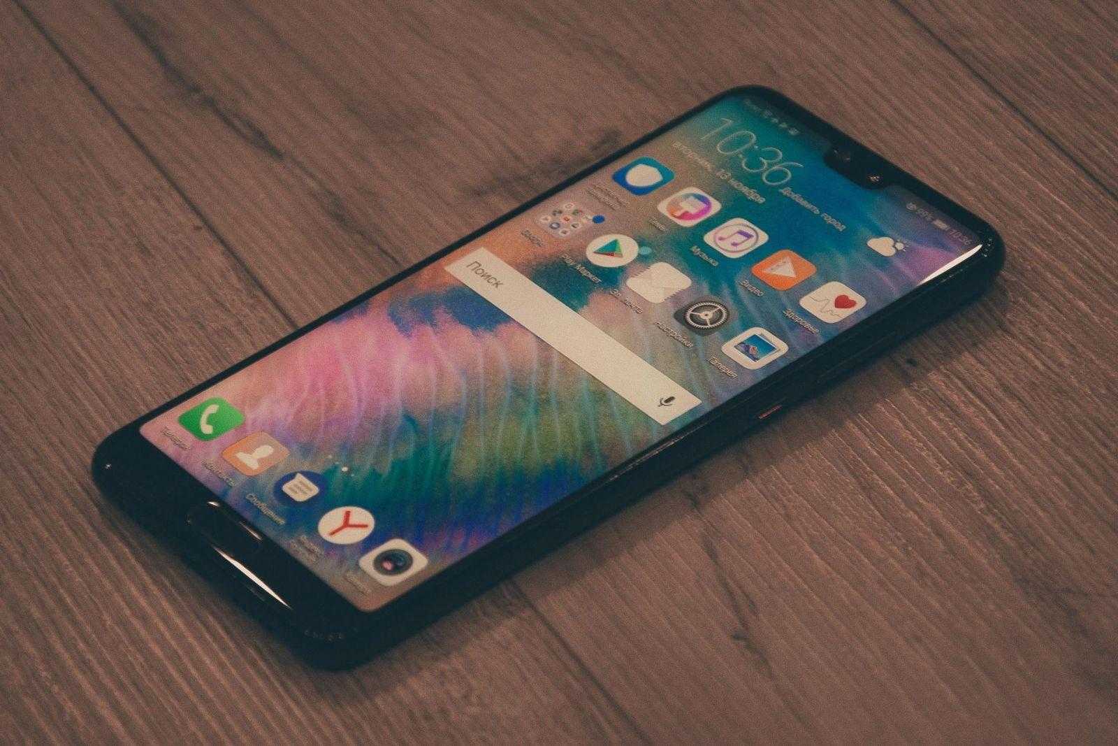 Обзор Huawei P20. Круче только Mate