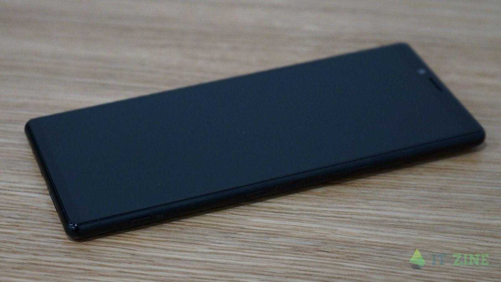 MWC 2019. Sony представила флагманский смартфон Xperia 1 c тройной камерой и 4K HDR OLED дисплеем