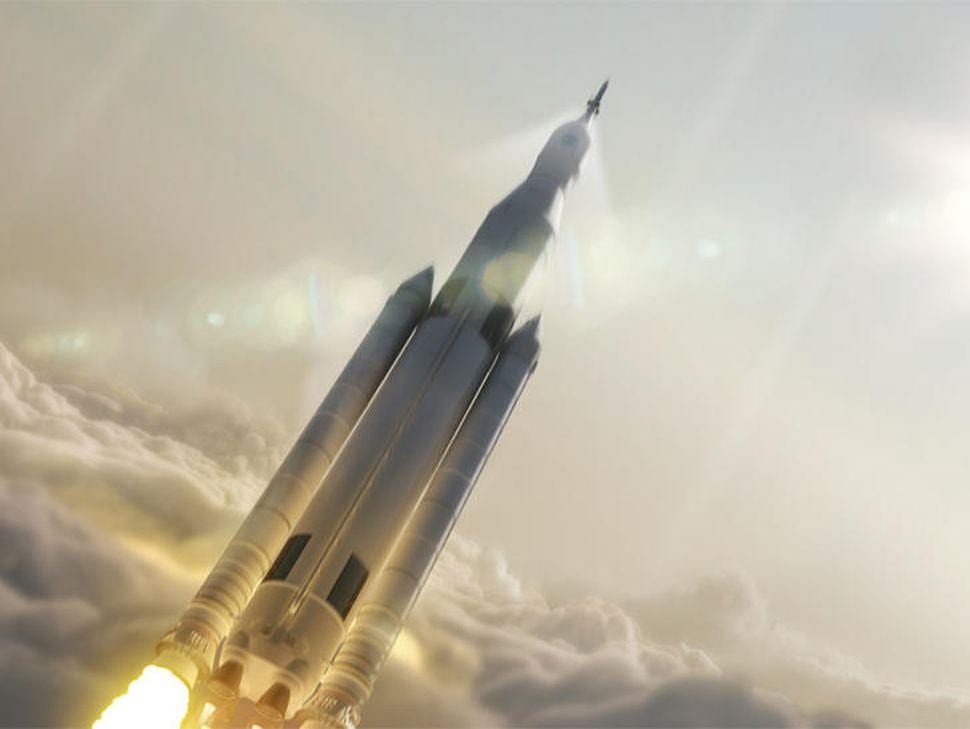 NASA строит самую большую ракету в мире, но ее запуск, возможно, придется подождать