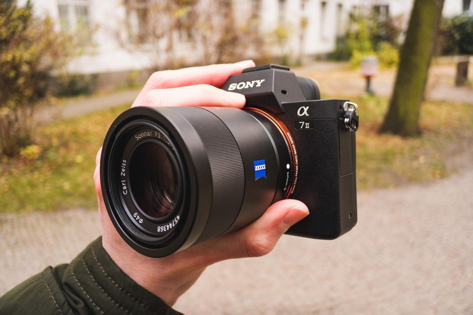 Sony обновила ПО для камер α9 и α7 множеством возможностей для съемки Sony обновила ПО для камер α9 и α7 множеством возможностей для съемки