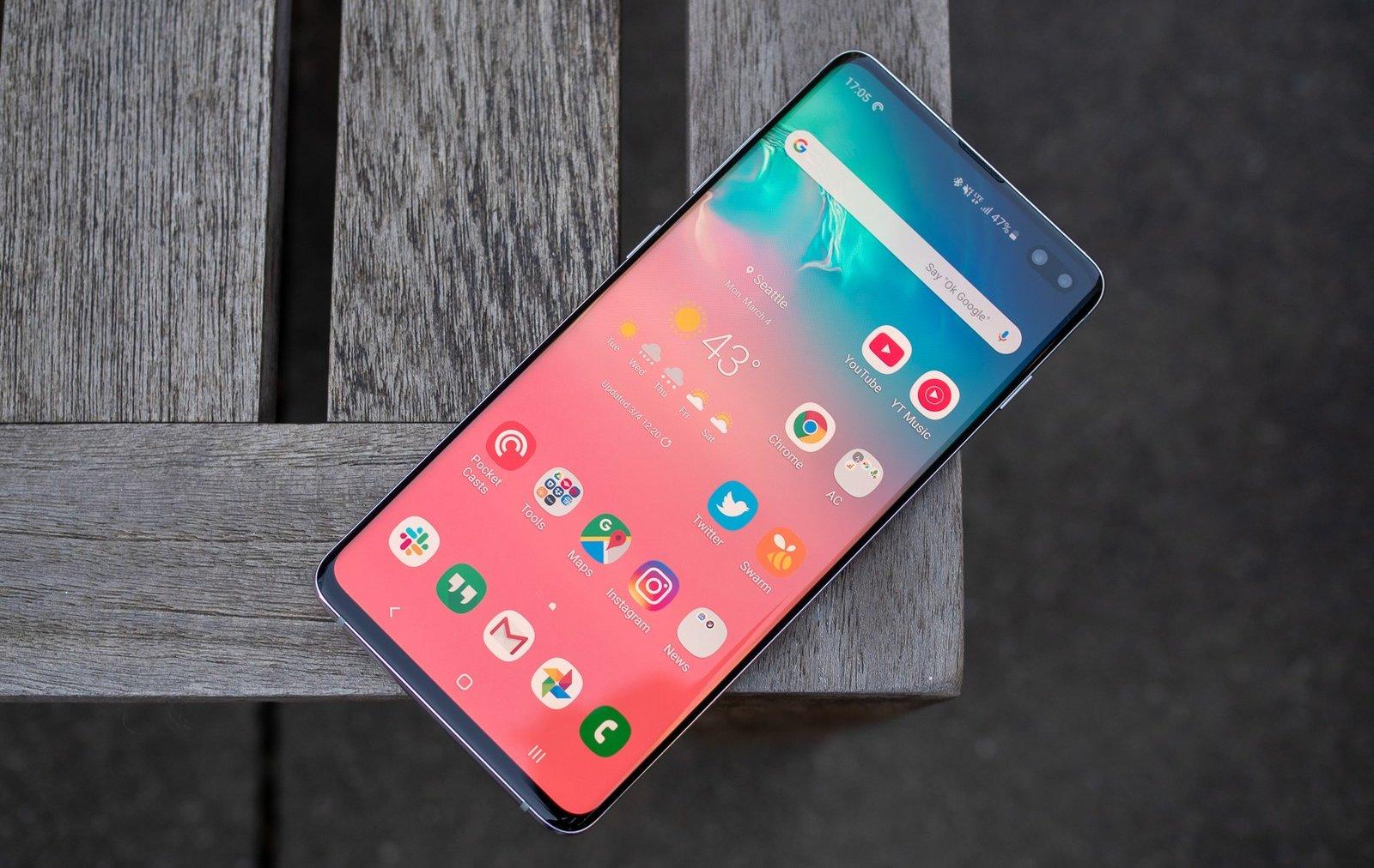 В России начались продажи Samsung Galaxy S10 и Galaxy Watch В России начались продажи Samsung Galaxy S10 и Galaxy Watch В России начались продажи Samsung Galaxy S10 и Galaxy Watch