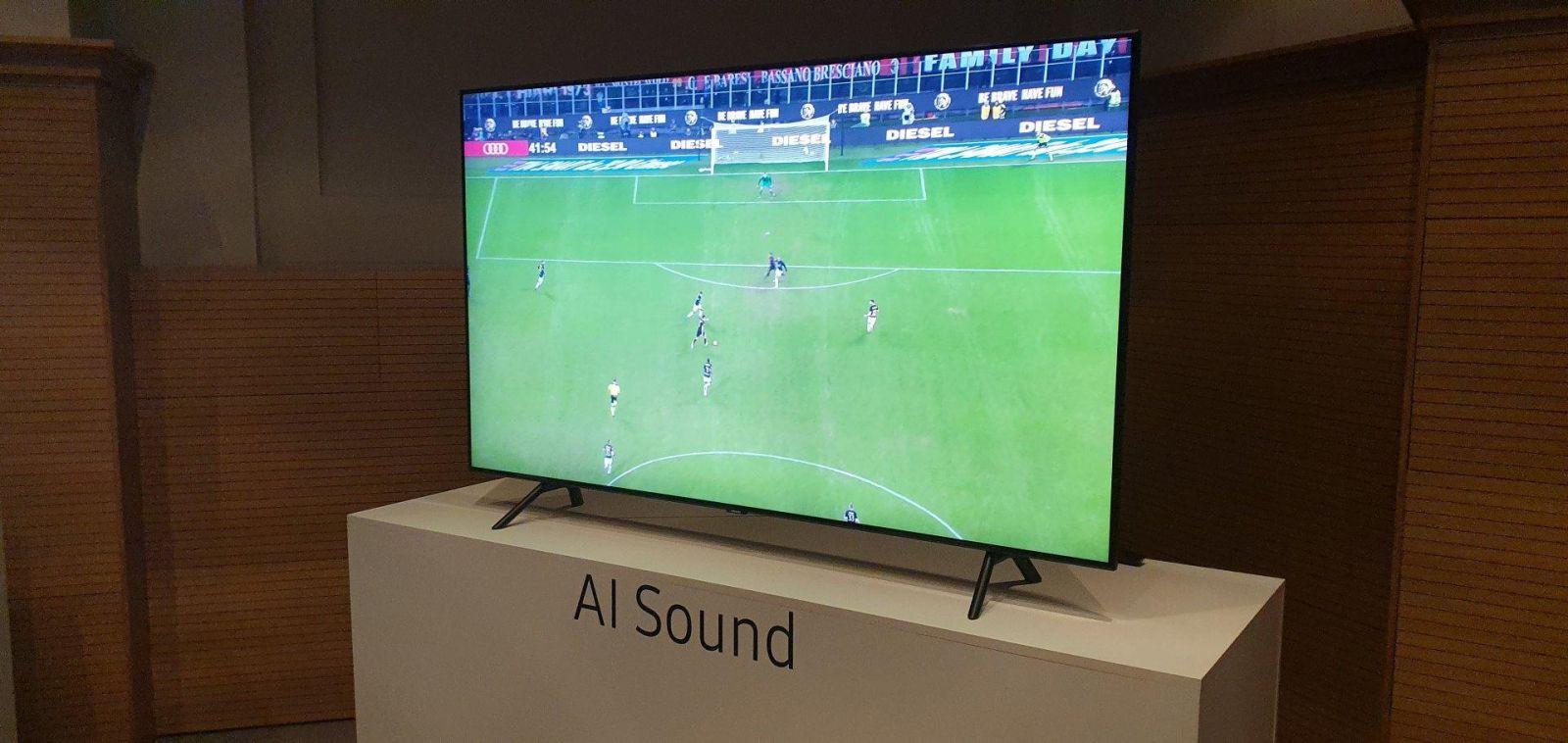 Samsung представила в России новые QLED телевизоры 4K и 8K с искусственным интеллектом Samsung представила в России новые QLED телевизоры 4K и 8K с искусственным интеллектом
