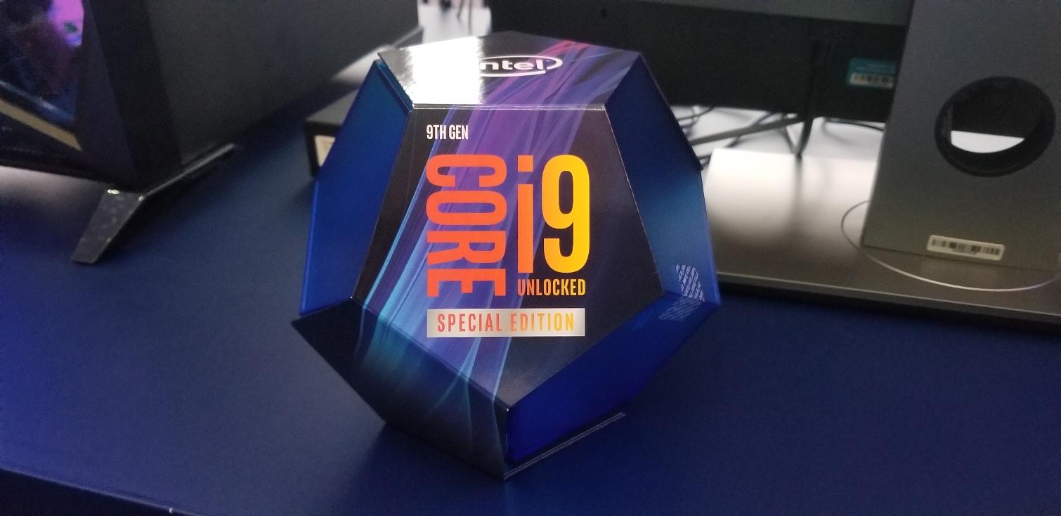 Intel анонсировала новый восьмиядерный процессор Core i9-9900KS Intel анонсировала новый восьмиядерный процессор Core i9-9900KS