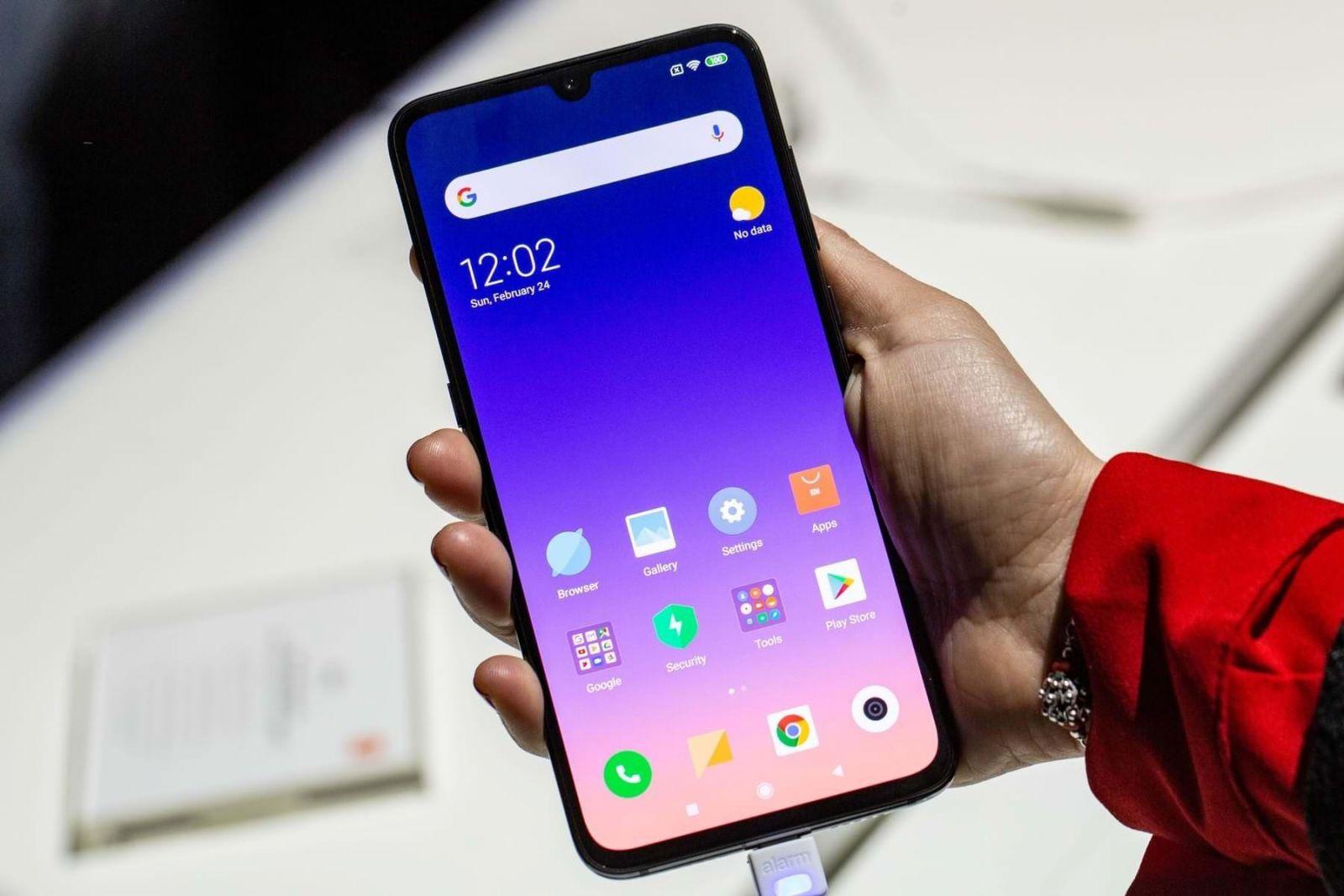 Xiaomi официально представила смартфон Mi 9 SE в России