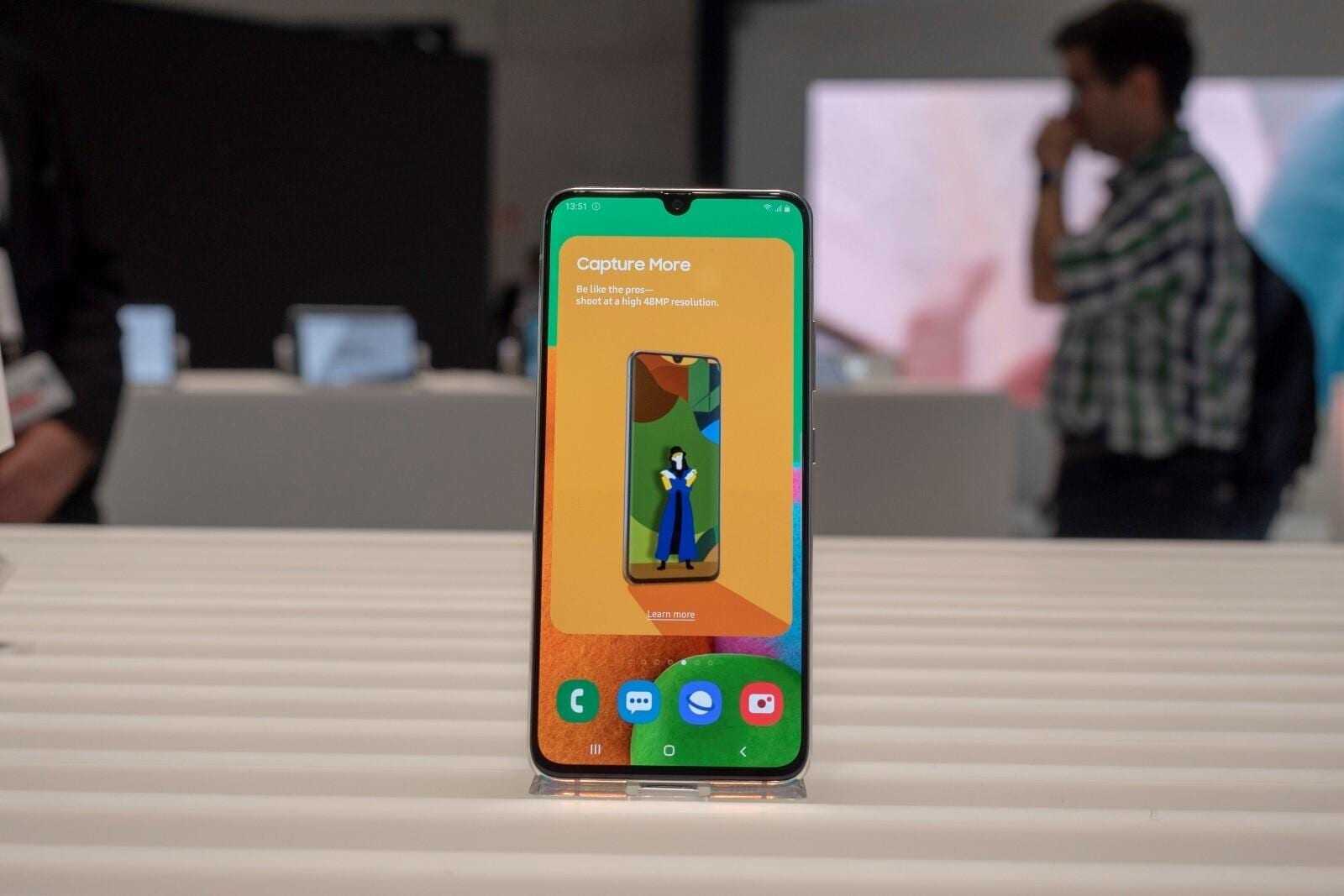 Опубликованы характеристики смартфона Samsung Galaxy A91