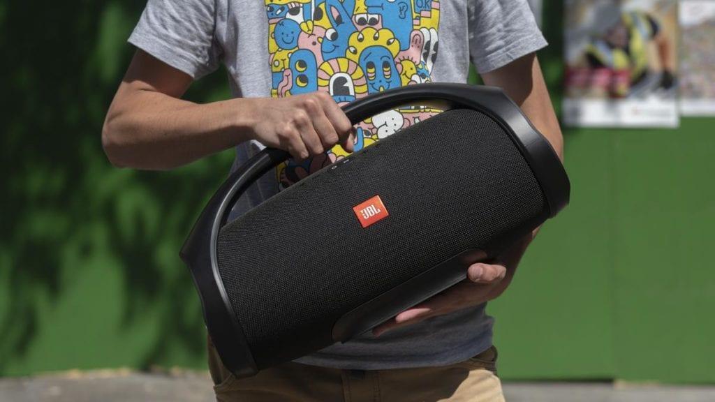 CES 2020. JBL показала новые наушники и колонки