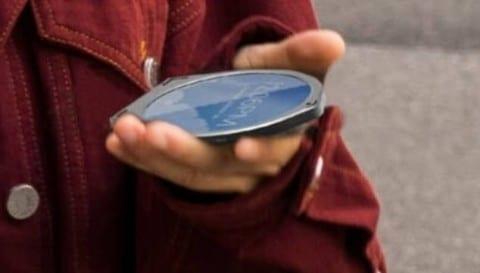 CES 2020. Стартап dTOOR представил круглый смартфон за 700 долларов