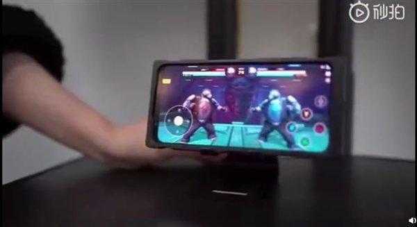 Глава Nubia продемонстрировал возможности смартфона Nubia Red Magic 5G Глава Nubia продемонстрировал возможности смартфона Nubia Red Magic 5G