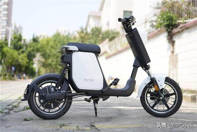 Xiaomi представила электрический скутер за 423 доллара 70mai-smart-electric-scooter Xiaomi представила электрический скутер за 423 доллара