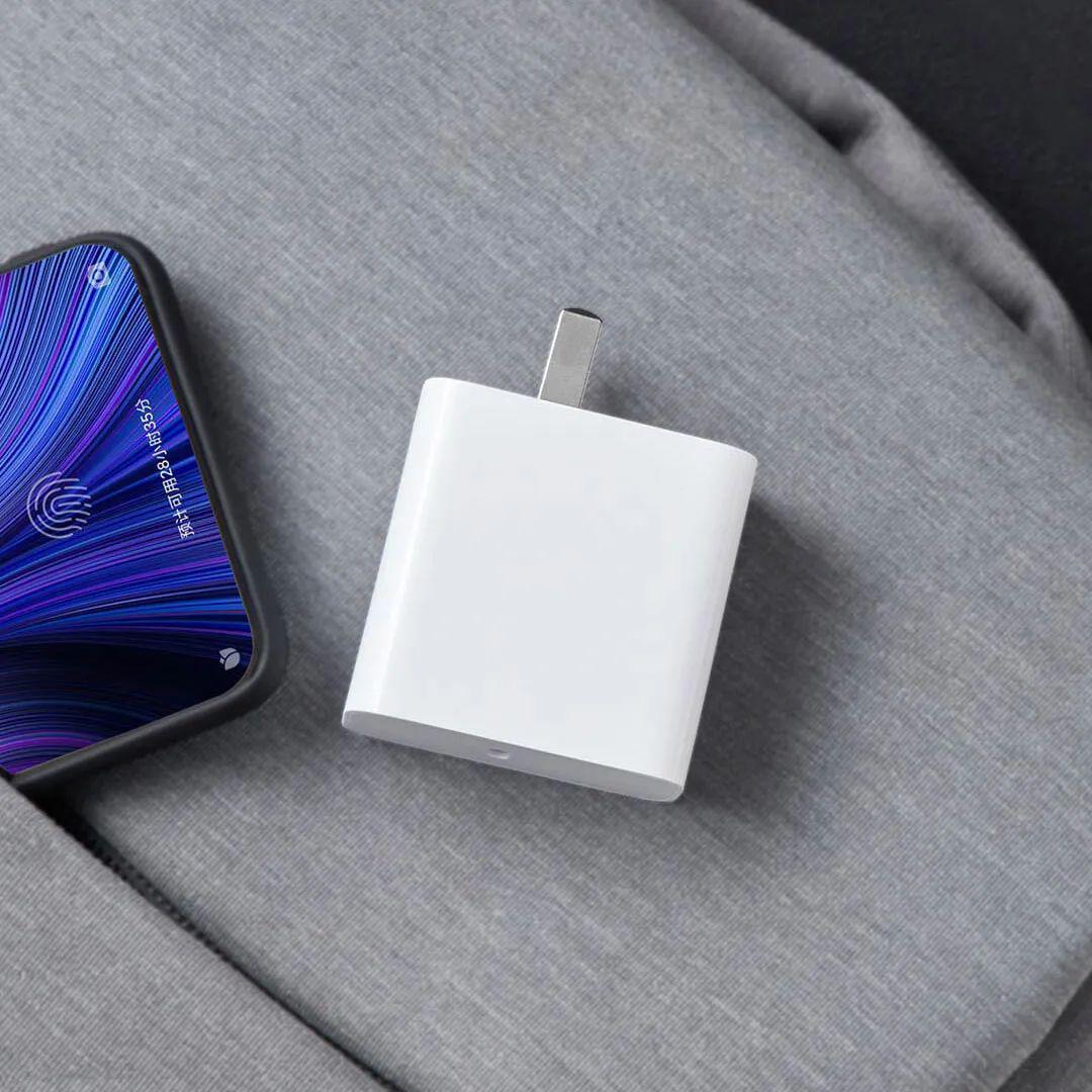 Xiaomi анонсировала зарядное устройство PD за 14 долларов Xiaomi анонсировала зарядное устройство PD за 14 долларов