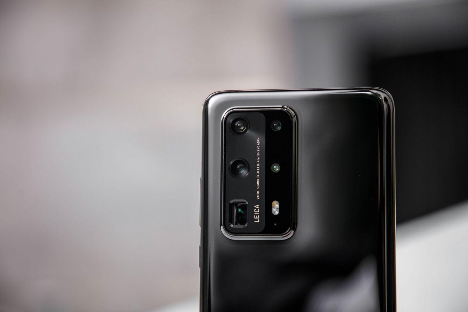 Huawei запускает смартфон Huawei P40 Pro+ в России Huawei запускает смартфон Huawei P40 Pro+ в России Huawei запускает смартфон Huawei P40 Pro+ в России