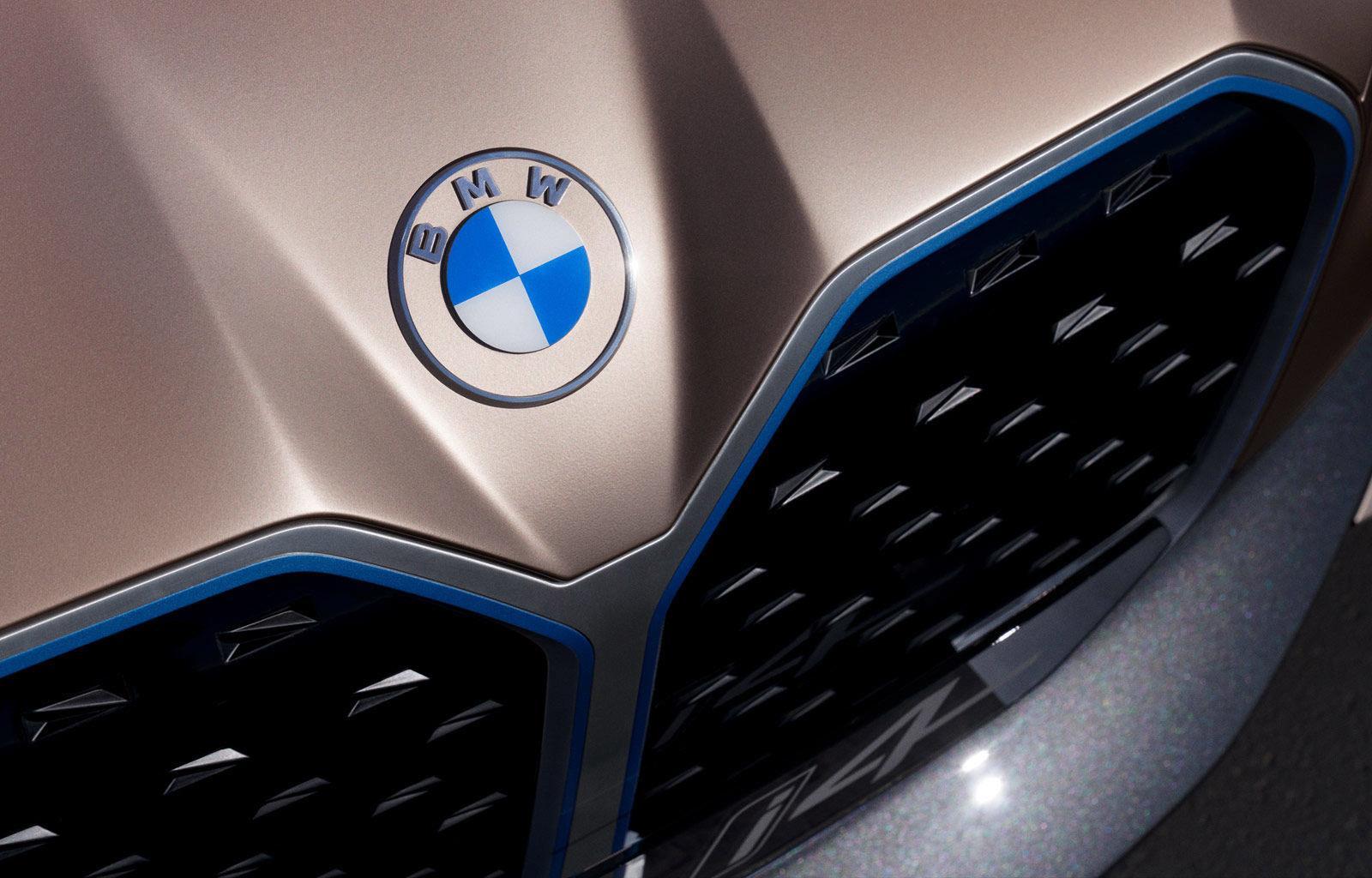 BMW может выпустить полностью электрические BMW 5 и BMW 7 Series