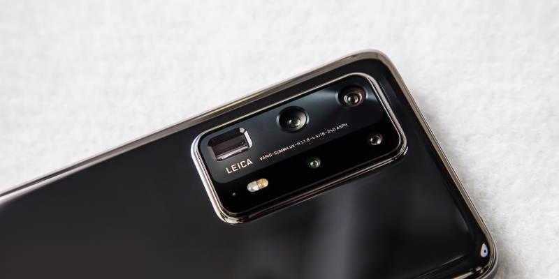 В России стартовали розничные продажи флагмана Huawei P40 Pro+