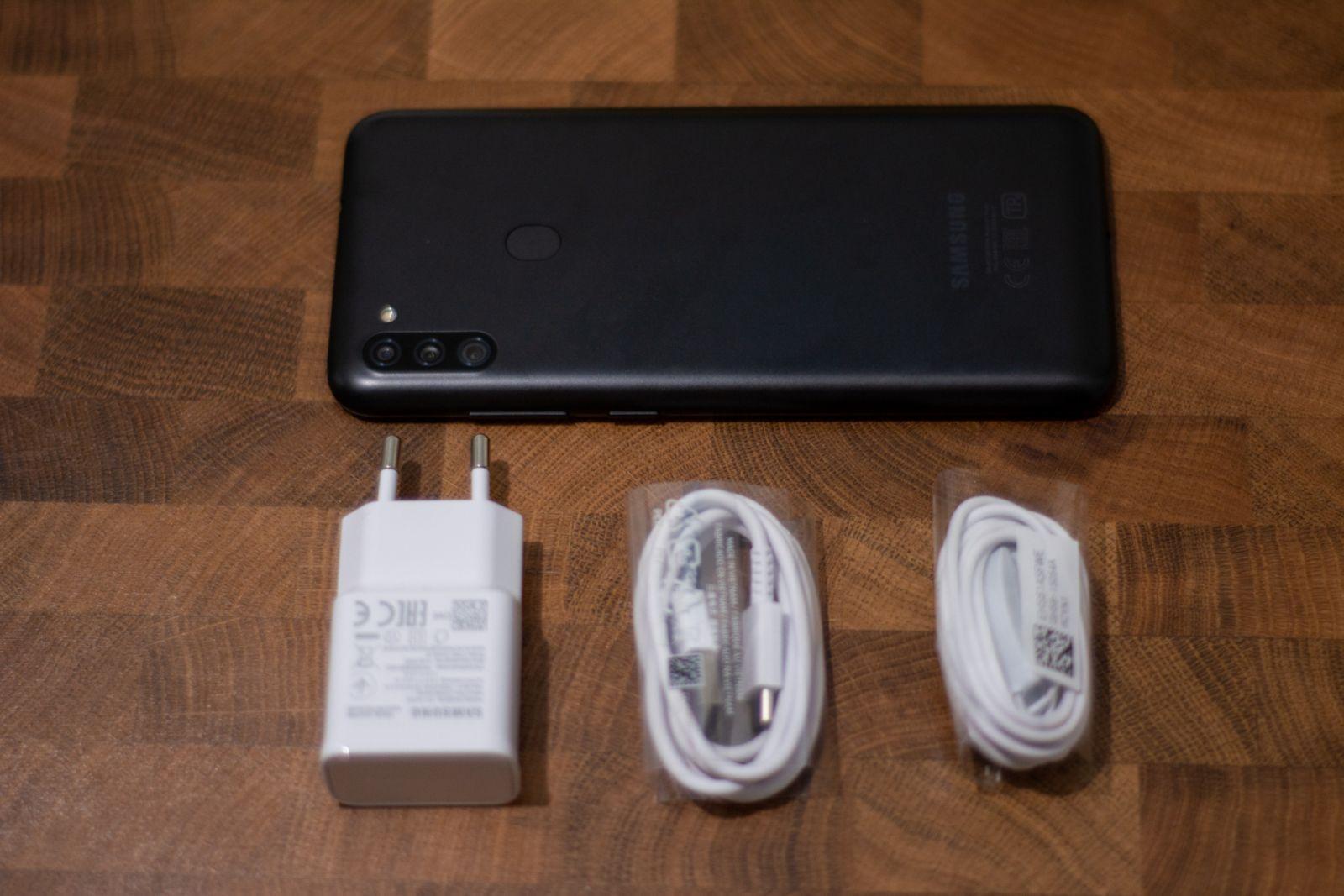 Обзор Samsung Galaxy M11. Народный смартфон