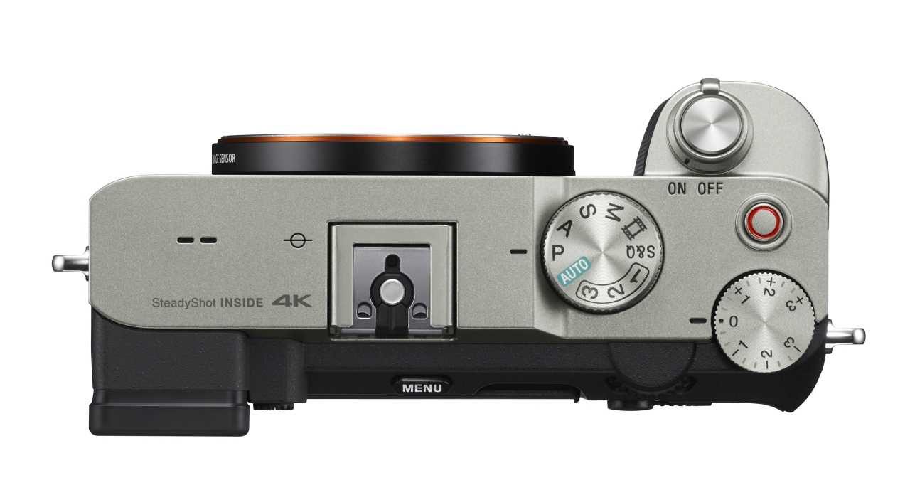 Sony Alpha 7C претендует на звание самой маленькой полнокадровой камеры в мире
