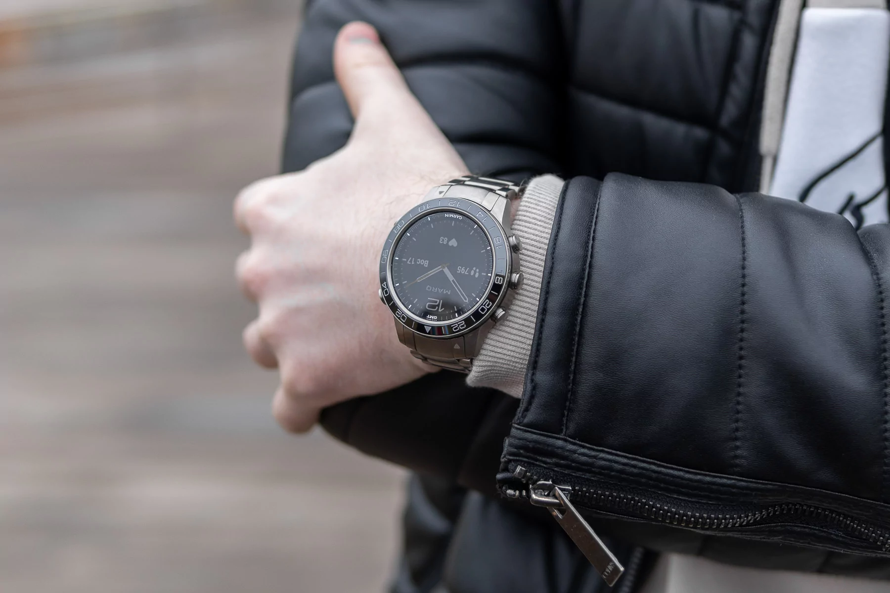 Garmin выпустила часы MARQ для путешественников, автогонщиков и авиаторов