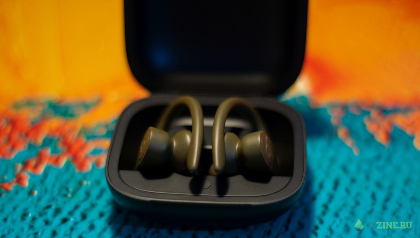Наушники Beats PowerBeats Pro в кейсе