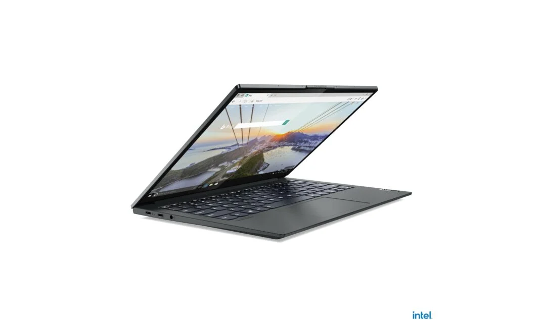 CES 2021: Lenovo представила новый ноутбук с E-ink экраном (3 1)