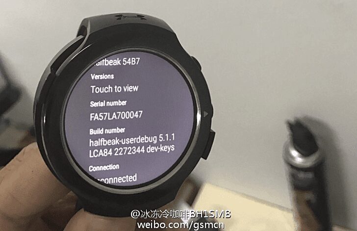 "Живые" фото новых умных часов HTC Halfbeak 3 gsmarena_001