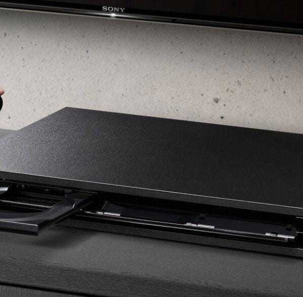 Первый 4K Blu-ray плеер Sony скоро поступает в продажу (sony ubp x800 01)