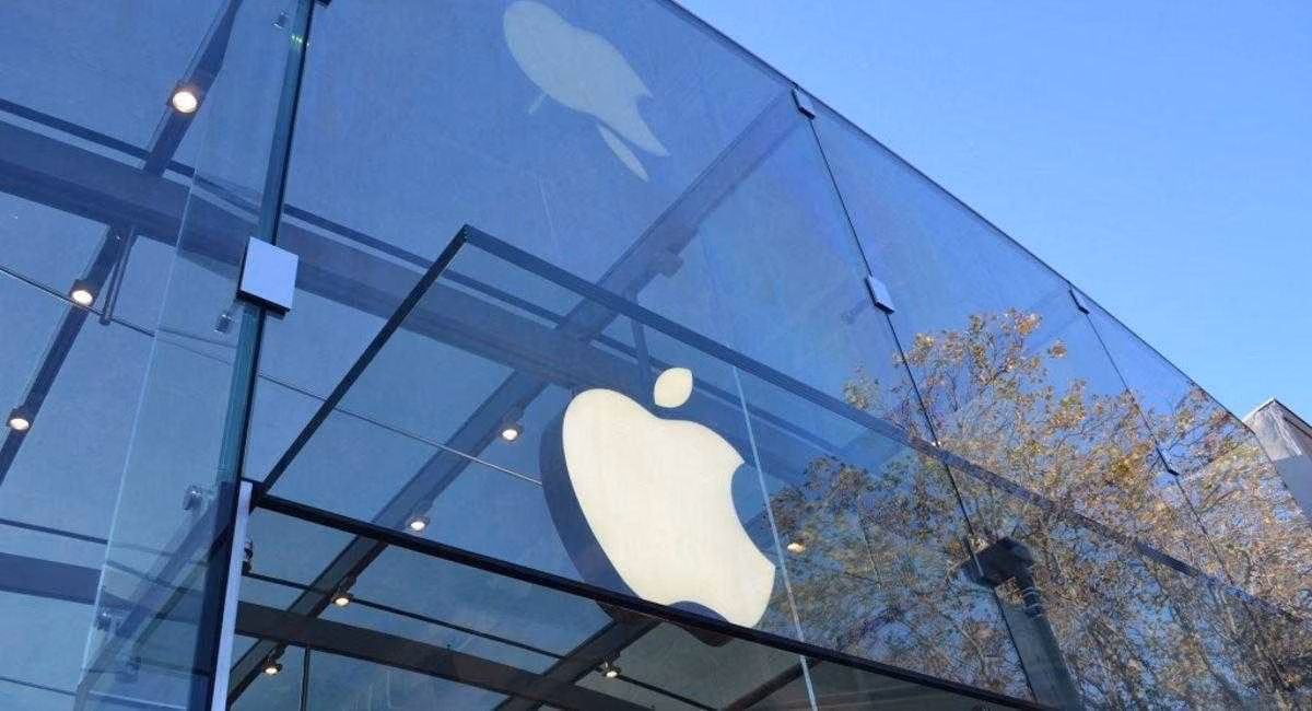Цена Apple достигла триллиона долларов. Это абсолютный рекорд среди компаний 2 apple research 1