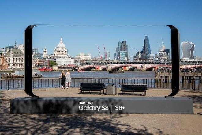 Samsung установил гигантские Galaxy S8 в 20-ке самых красивых мест Великобритании 4 33951825835 da81f27b4f k