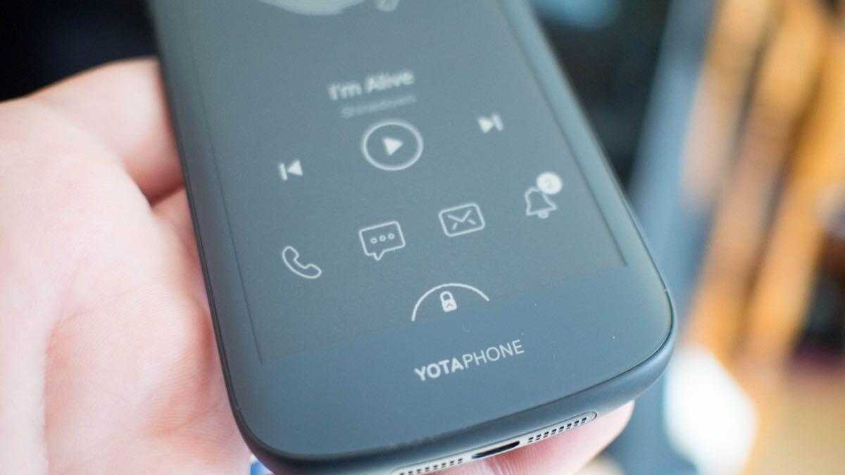 YotaPhone 3 выйдет в сентябре 2017 года 3 YotaPhone 3