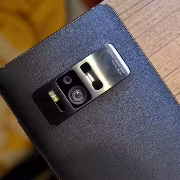 ASUS ZenFone AR AA 9 e1496116512929