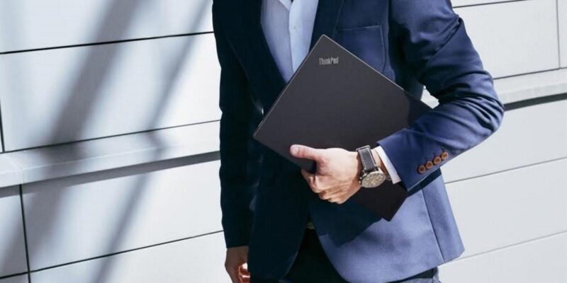 Самый тонкий ультрабук Lenovo ThinkPad X1 Carbon официально в СНГ (Lenovo ThinkPad X1 Carbon 4)