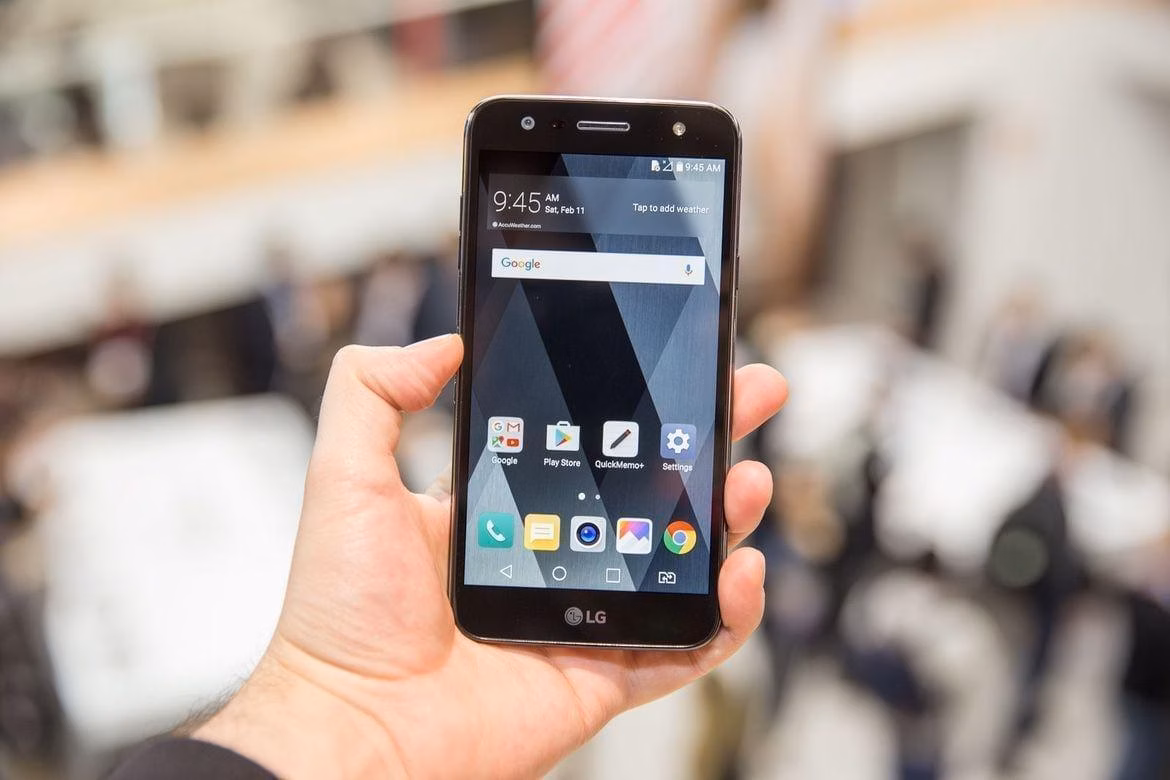 Смартфон LG X Power 2 с ёмким аккумулятором поступает в продажу 3 lg x power 2