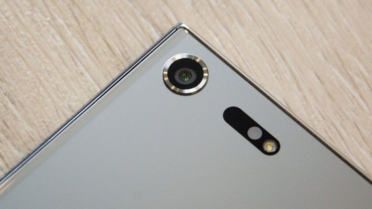 Камера Sony Xperia XZ Premium на задней панели