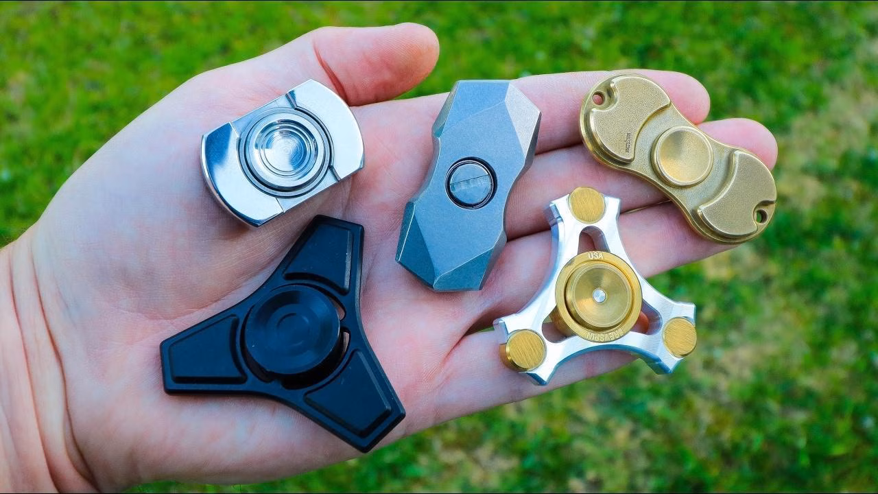 Самые популярные запросы на Aliexpress летом 2017 3 spinner fidget game2day