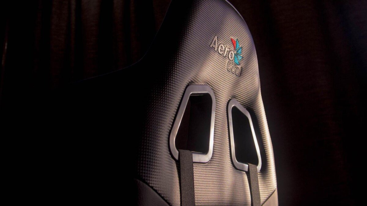 Геймерский трон. Обзор кресла AeroCool AC120 11 DSC 4052