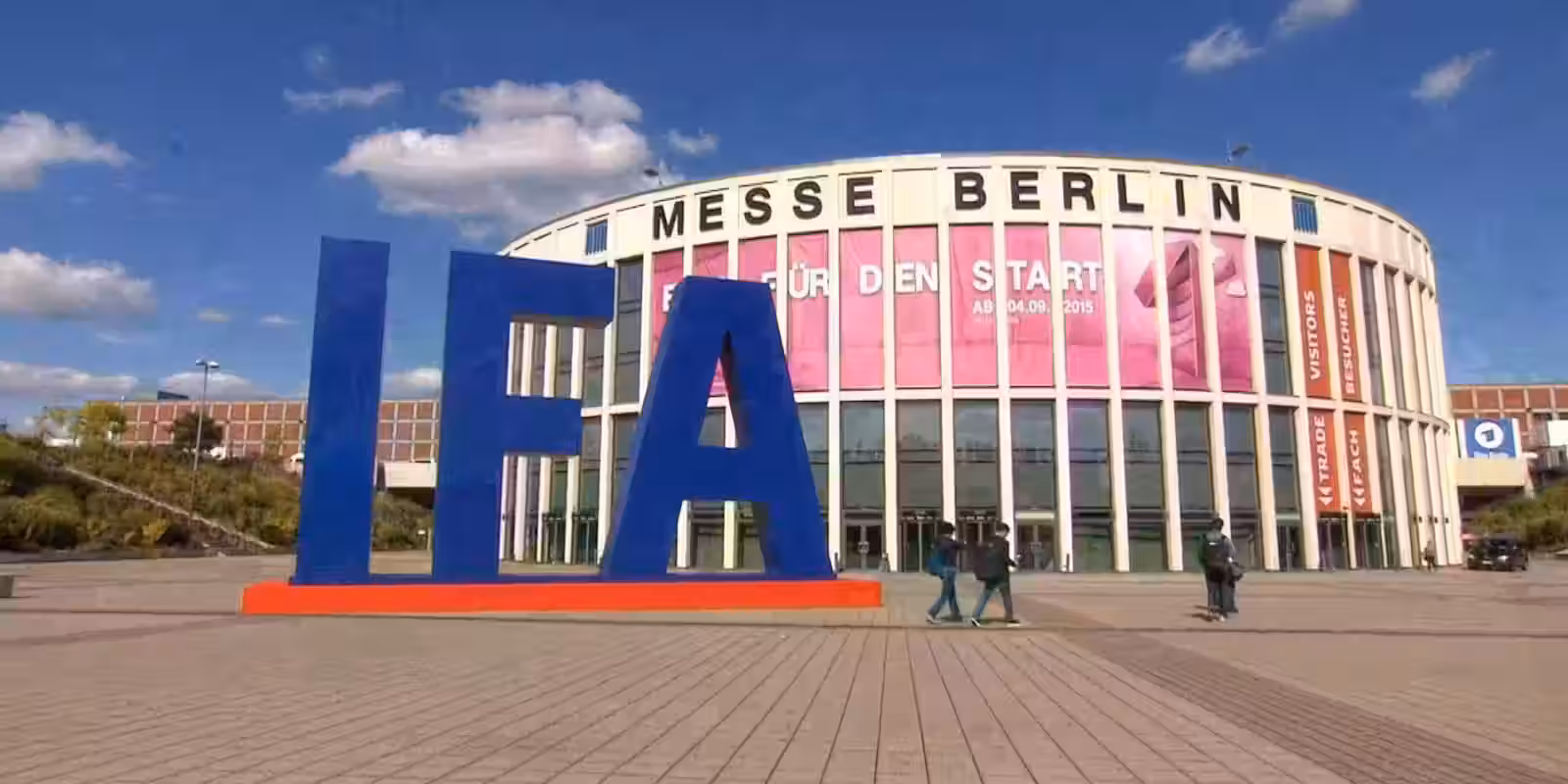 Самые ожидаемые новинки на IFA 2017 2 150905 ifa sights 100612755 orig