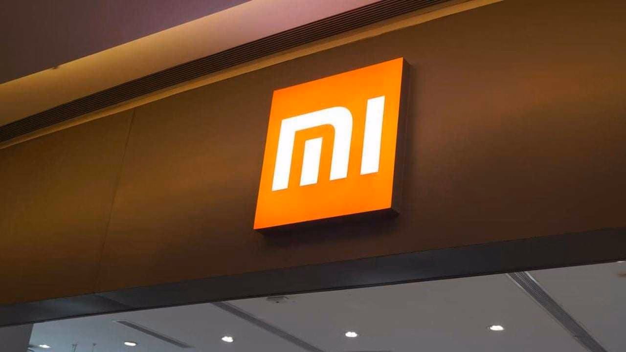 Xiaomi начинает производство беспроводных наушников Mi Sports Mini 2 4 1